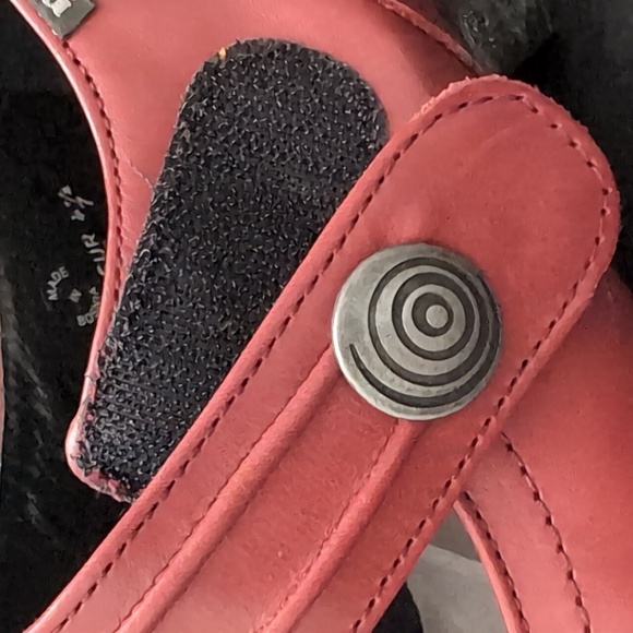 Mephisto Mobiles Women's Red Leather Mary Jane Shoes,Size US 7. - Picture 10 of 11